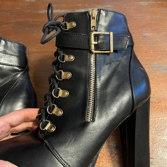 ShoeDazzle High Heels Ankle Boots Sz 9 - Picture 6 of 10